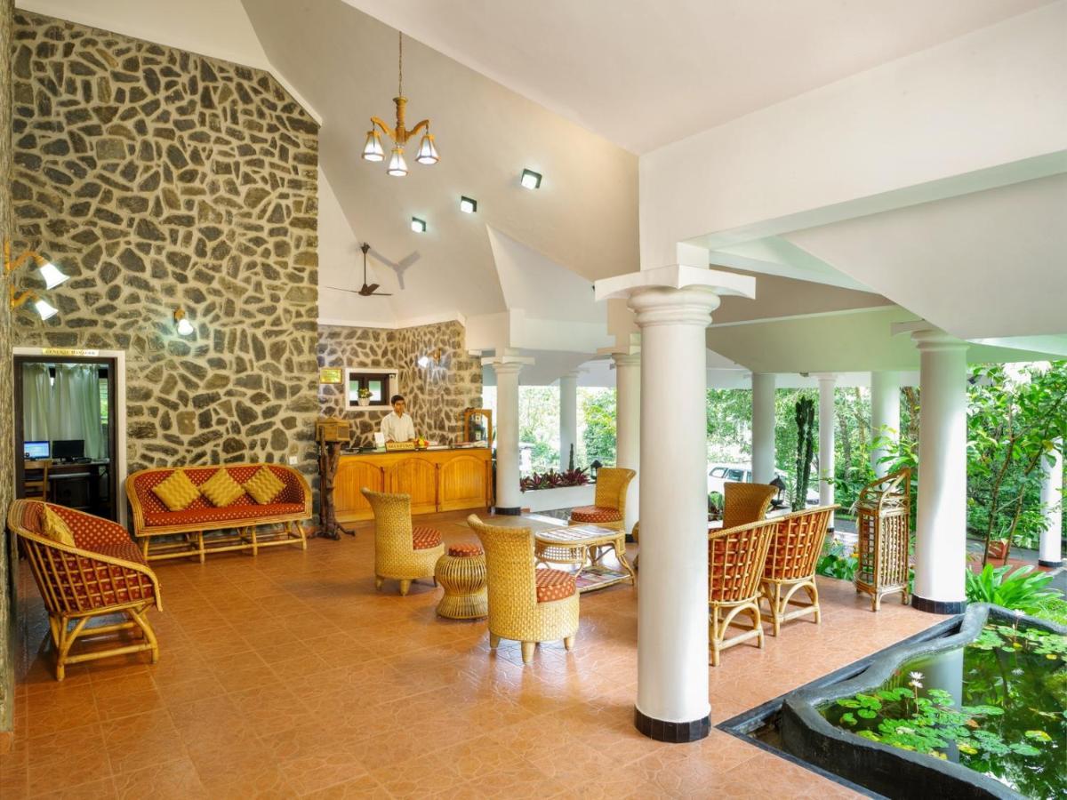 Hotel Treetop Теккаді Екстер'єр фото