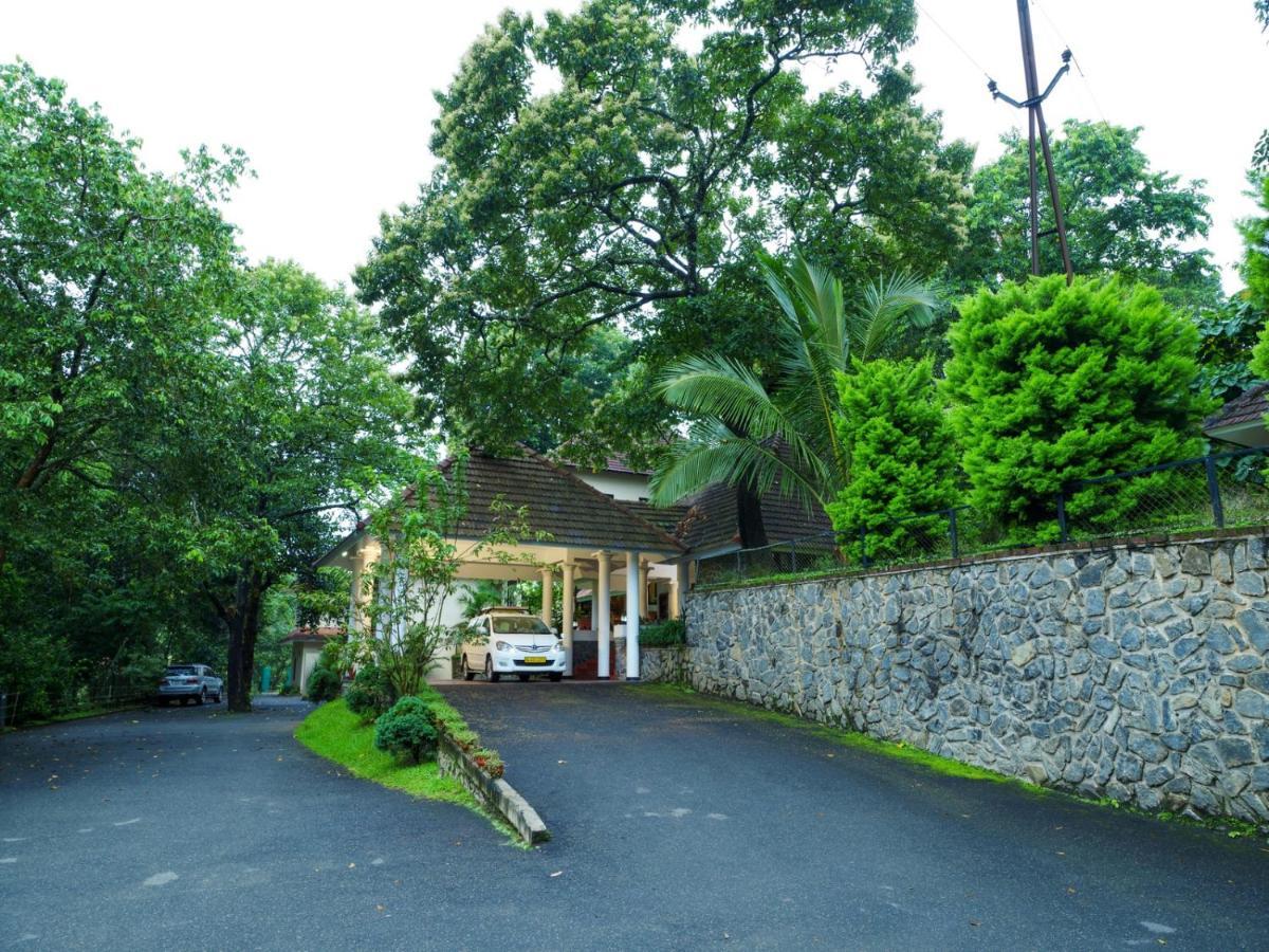 Hotel Treetop Теккаді Екстер'єр фото